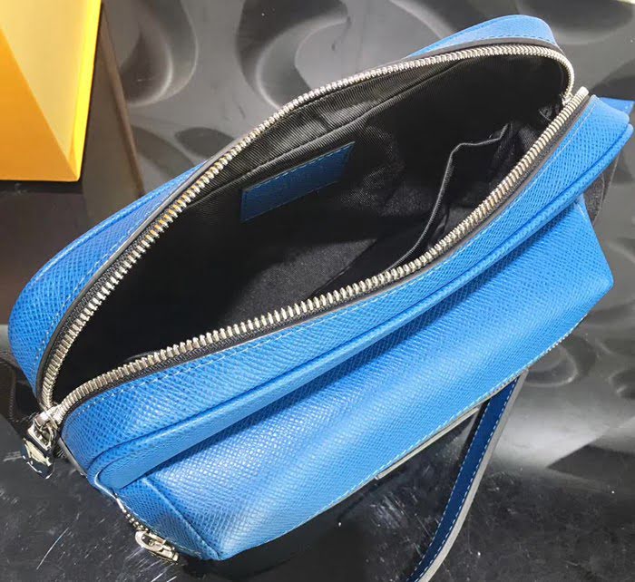 路易威登LV頂級原單 M33437Taiga牛皮 Outdoor斜跨郵差包 YDH1348